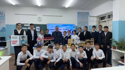 «Цифрлы әлемге қауіпсіз қадам» тақырыбында ашық тәрбие сағаты өткізілді